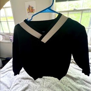 Black and white stripe cropped sweater